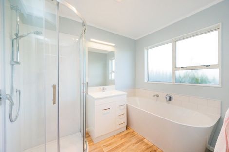 Photo of property in 18a Pukepapa Road, Marton, 4710