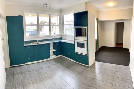 Photo of property in 14 High Street, Marton, 4710