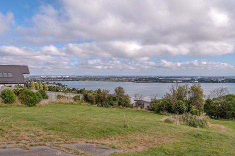 Photo of property in 31 Glendevere Terrace, Redcliffs, Christchurch, 8081
