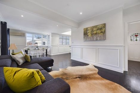 Photo of property in 139 Wilsons Road, Saint Martins, Christchurch, 8022