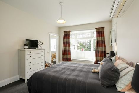 Photo of property in 27 Diamond Avenue, Spreydon, Christchurch, 8024
