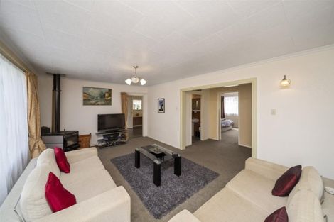 Photo of property in 18 Olivia Street, Stratford, 4332