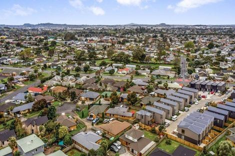 Photo of property in 15 Saybrook Place, Mangere, Auckland, 2022