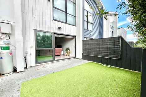Photo of property in 5 Pasla Close, Papakura, 2110