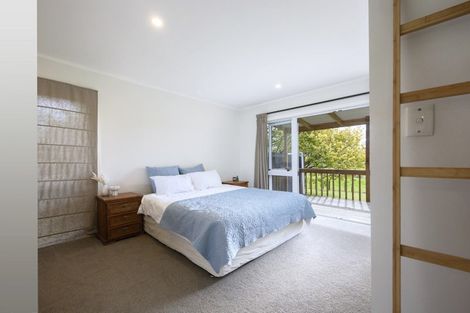 Photo of property in 293 Ararimu Valley Road, Helensville, Waimauku, 0882