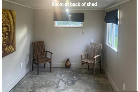 Photo of property in 32 Botanical Road, Takaro, Palmerston North, 4412