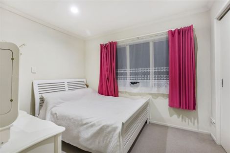 Photo of property in 8/4 Keeling Road, Henderson, Auckland, 0612