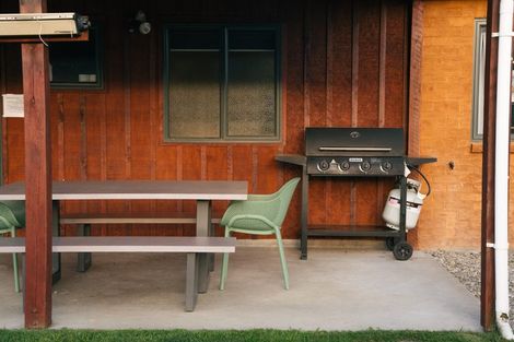 Photo of property in 24 Frye Crescent, Albert Town, Wanaka, 9305