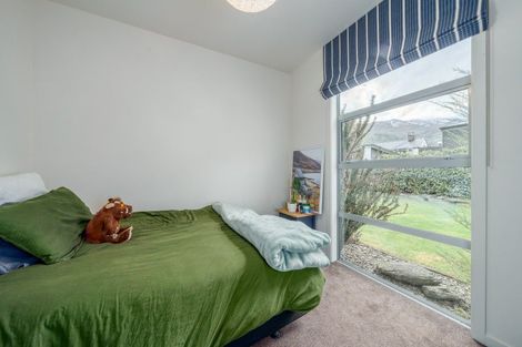 Photo of property in 17 Daniels Terrace, Wanaka, 9305