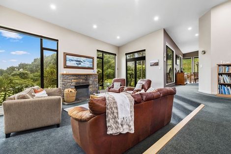 Photo of property in 12 Gladys Scott Place, Tawa, Wellington, 5028