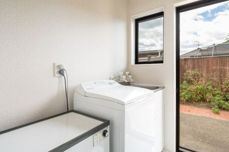 Photo of property in 2/10 Stead Crescent, Stoke, Nelson, 7011