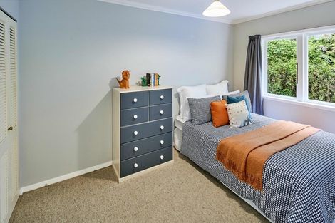 Photo of property in 24 Elmslie Road, Pinehaven, Upper Hutt, 5019
