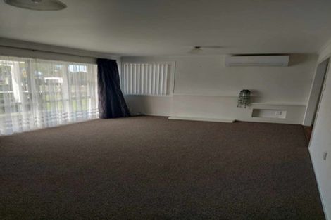 Photo of property in 54 Tuhikaramea Road, Dinsdale, Hamilton, 3204