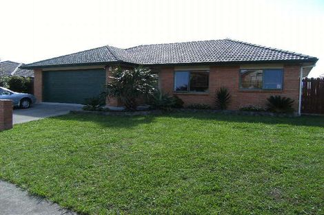 Photo of property in 8 Apsley Rise, Henderson, Auckland, 0612