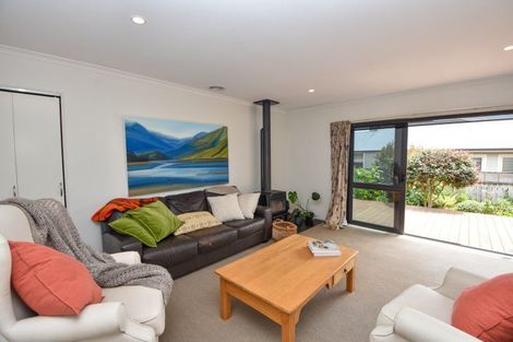 Photo of property in 10 Rexwood Estate, Carterton, 5713