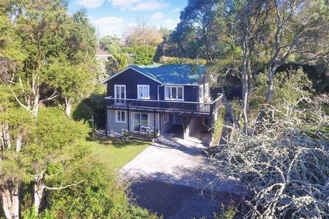 Photo of property in 32 Shetland Street, Glen Eden, Auckland, 0602