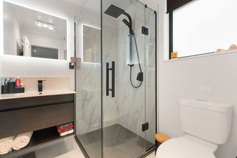 Photo of property in 52 Kaiwaka Road, Waiuku, 2123