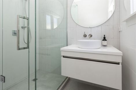 Photo of property in 155 Weston Road, St Albans, Christchurch, 8052