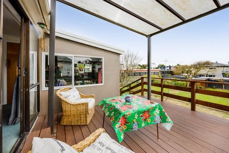 Photo of property in 30 Leicester Street, Patea, 4520