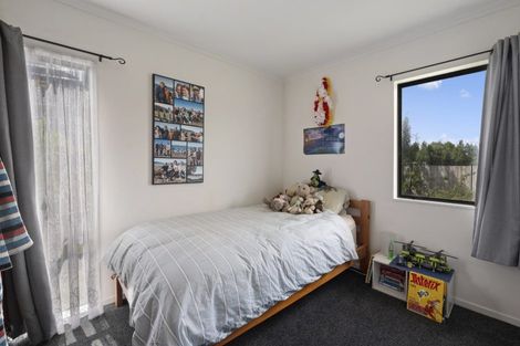 Photo of property in 29 Matthew Place, Kawaha Point, Rotorua, 3010