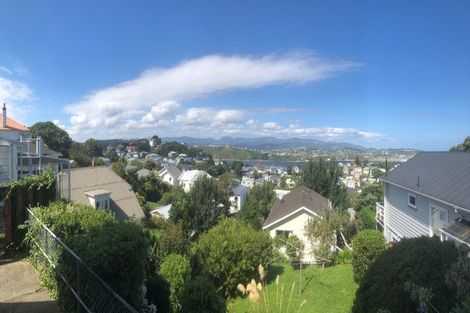 Photo of property in 2/87 Rakau Road, Hataitai, Wellington, 6021