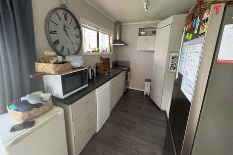 Photo of property in 910a Grove Road, Mayfair, Hastings, 4122