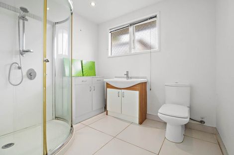 Photo of property in 3 Scott Road, Stanmore Bay, Whangaparaoa, 0932