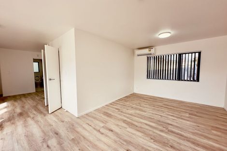 Photo of property in 12 Thompson Street, Mangere East, Auckland, 2024