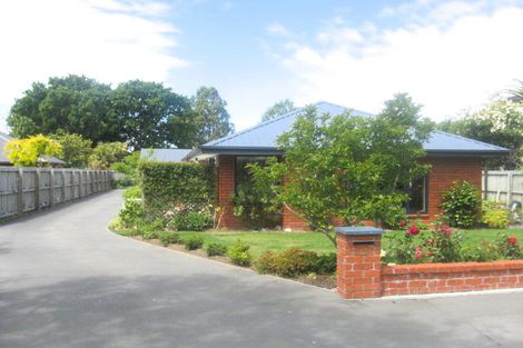 Photo of property in 12 Norwood Street, Beckenham, Christchurch, 8023
