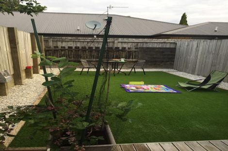 Photo of property in 1u4 June Place, Hamilton East, Hamilton, 3216