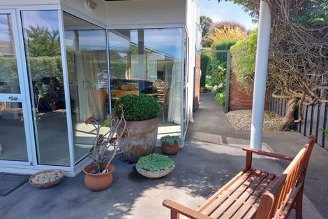 Photo of property in 2a Massey Avenue, Saint Clair, Dunedin, 9012