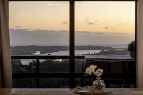 Photo of property in 106 Mount View Road, Bastia Hill, Whanganui, 4500