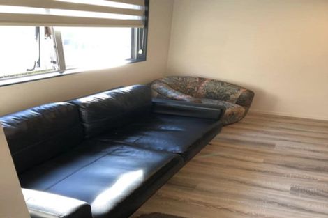 Photo of property in 208 Don Buck Road, Massey, Auckland, 0614