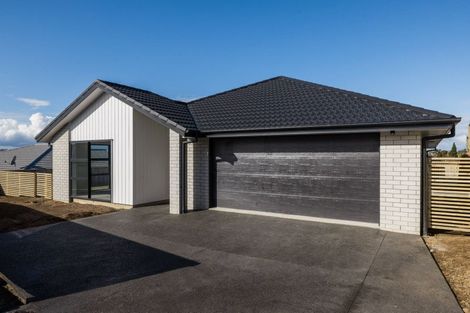Photo of property in 2/84 Gateway Drive, Te Awamutu, 3800