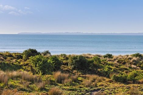 Photo of property in 3/201 Oceanbeach Road, Mount Maunganui, 3116