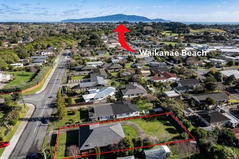 Photo of property in 69 Ngaio Road, Waikanae, 5036