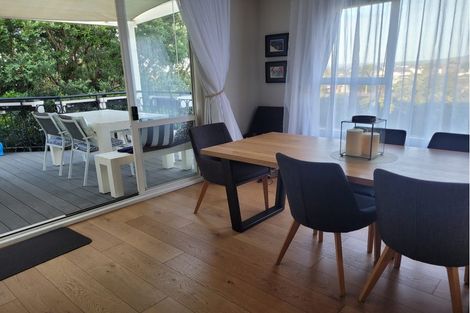 Photo of property in 2/11a Prospect Terrace, Milford, Auckland, 0620