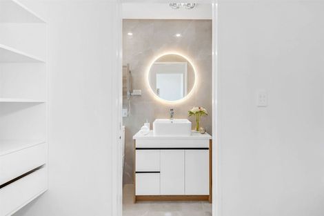 Photo of property in 24 John Gray Street, Papakura, 2110