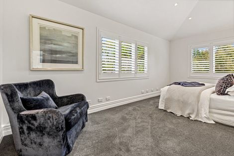 Photo of property in 6 Emily Lane, Greenhithe, Auckland, 0632