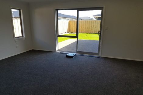 Photo of property in 8 Hickmott Street, Rangiora, 7400