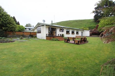 Photo of property in 8 Melton Place, Tokoroa, 3420