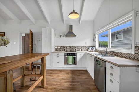 Photo of property in 57 Queens Road, Glen Avon, New Plymouth, 4312