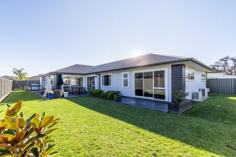 Photo of property in 5 Mckay Close, Frimley, Hastings, 4120