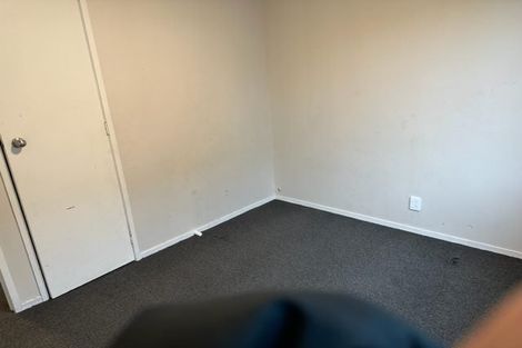 Photo of property in 2 Harrington Road, Henderson, Auckland, 0610