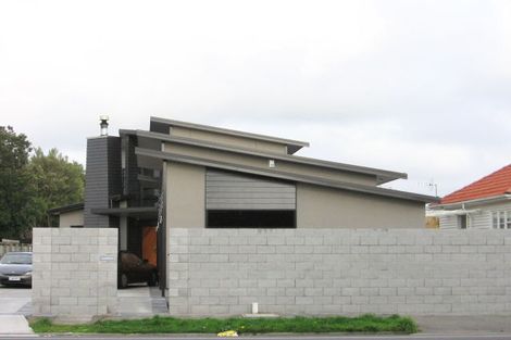 Photo of property in 430 College Street, Hokowhitu, Palmerston North, 4410
