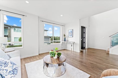 Photo of property in 41 Remuremu Street, Long Bay, Auckland, 0630