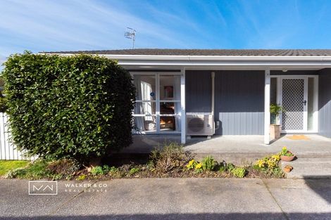 Photo of property in 15 Kaponga Street, Wainuiomata, Lower Hutt, 5014