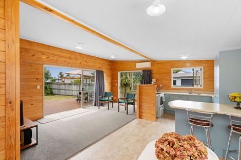 Photo of property in 39 Kiharoa Street, Otaki Beach, Otaki, 5512