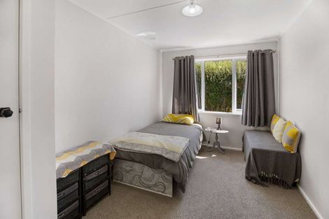 Photo of property in 27 Essex Street, Stratford, 4332