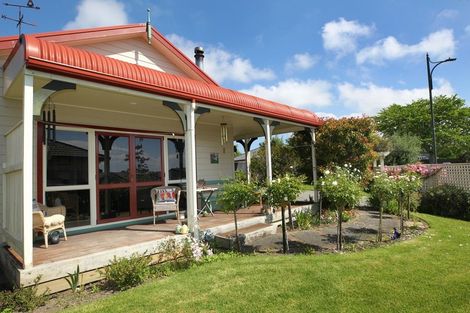 Photo of property in 3 Sebal Place, Havelock North, 4130